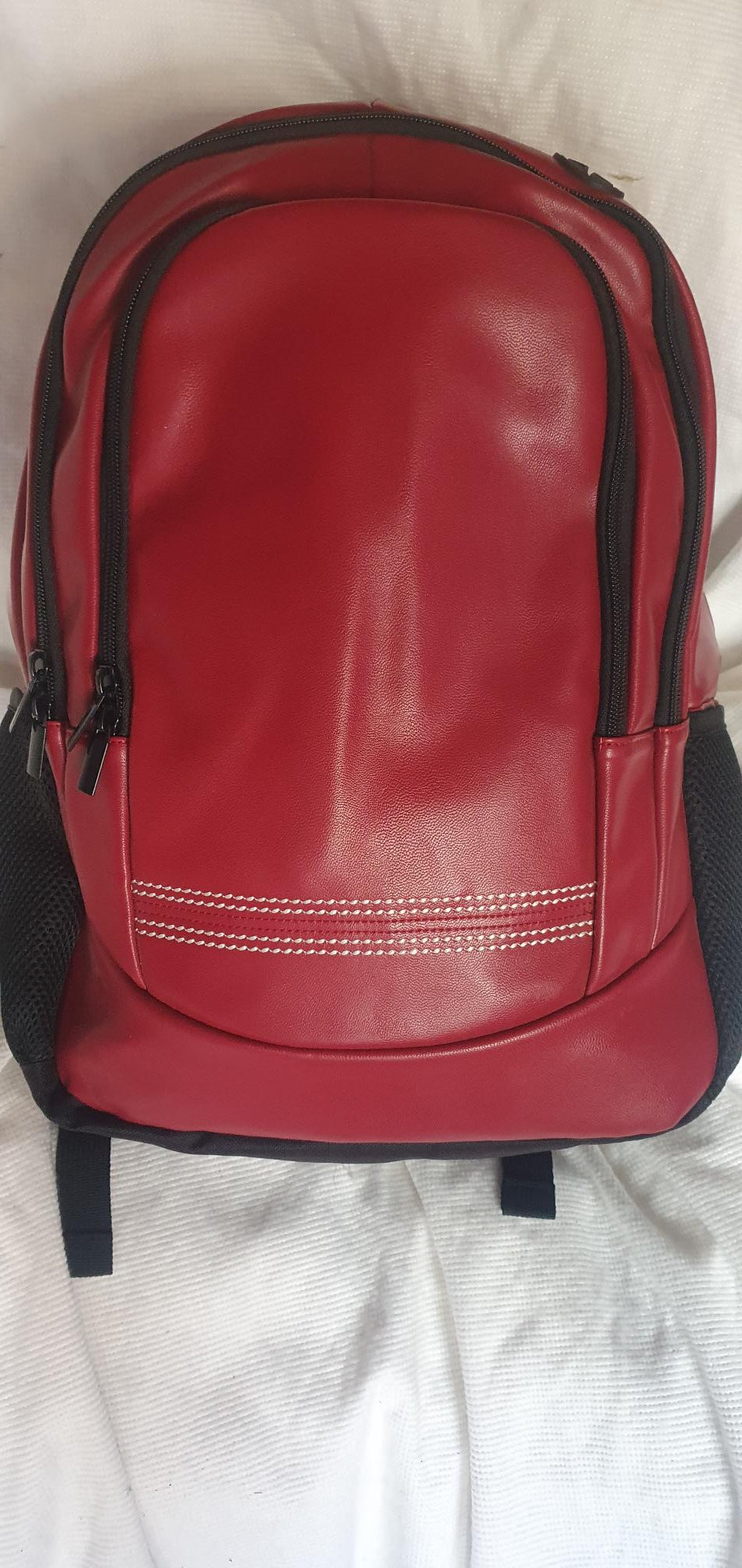 Invert Sports Backpack – Red