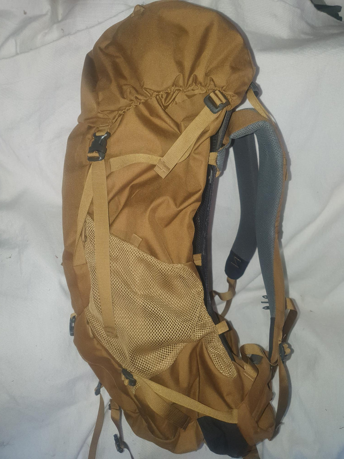 Brand New Osprey Rook Backpack 65L In Mustard