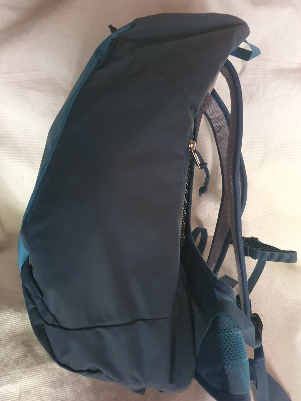 Deuter AC Lite 21 SL Hiking Backpack – Blue